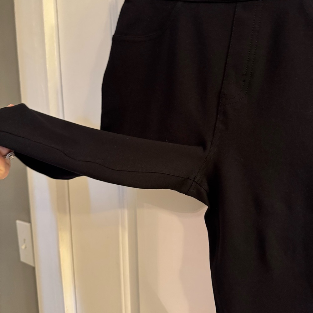 SPANX The Perfect Black Pant Ankle 4-Pocket Classic Black Medium - Picture 3 of 10